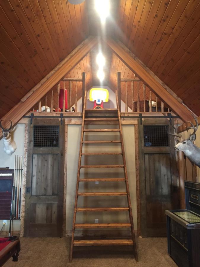 The Old Church B&B Warner Εξωτερικό φωτογραφία